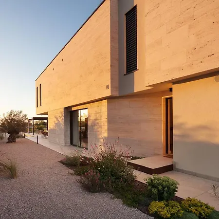 Casa Brand New With Heated Pool Perfect For Families Or Groups
