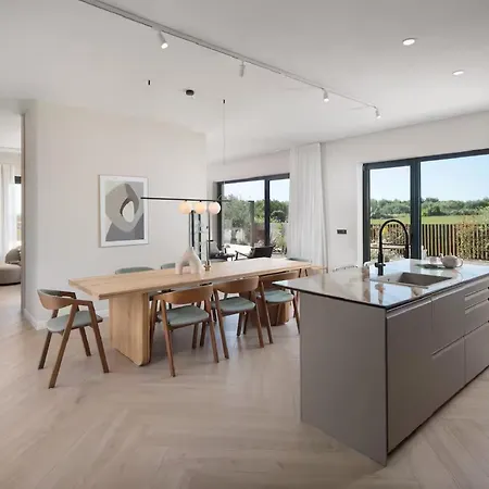 Casa Brand New With Heated Pool Perfect For Families Or Groups *