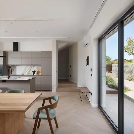 Casa Brand New With Heated Pool Perfect For Families Or Groups Apartment